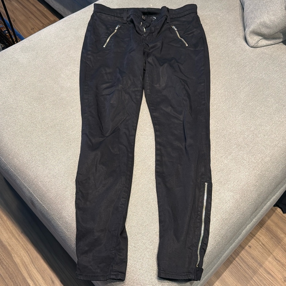 J Brand Agnes Black Skinny Jeans Size 2 Sateen Twill Ankle Zip Pockets Dressy